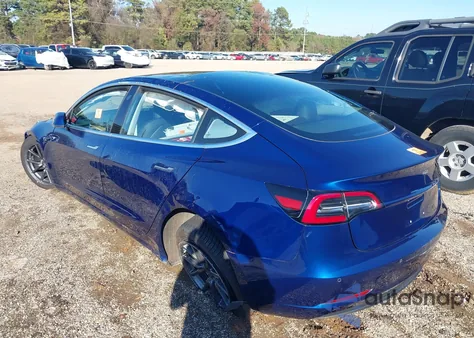2018 Tesla Model 3 Long Range/Mid Range from USA, damaged, VIN 5YJ3E1EA2JF014667